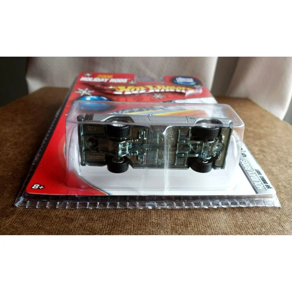 Hot Wheels '68 DODGE DART Silver 5/5 2006 HOLIDAY RODS 1:64 LTD. ED. REAL RIDERS